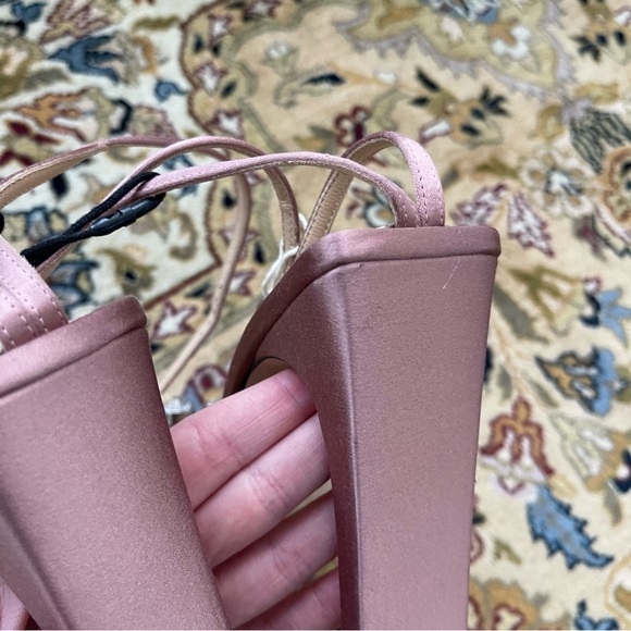 Sergio Rossi Blush Heel - Picture 5 of 14